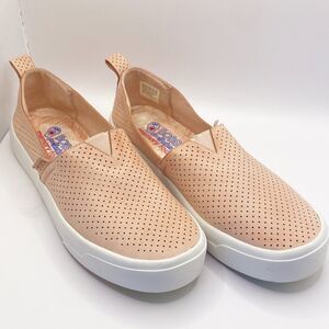 Bobs from Skechers Light Pink Cloudy - City Girl Slip-On Sneakers - Size 9.5